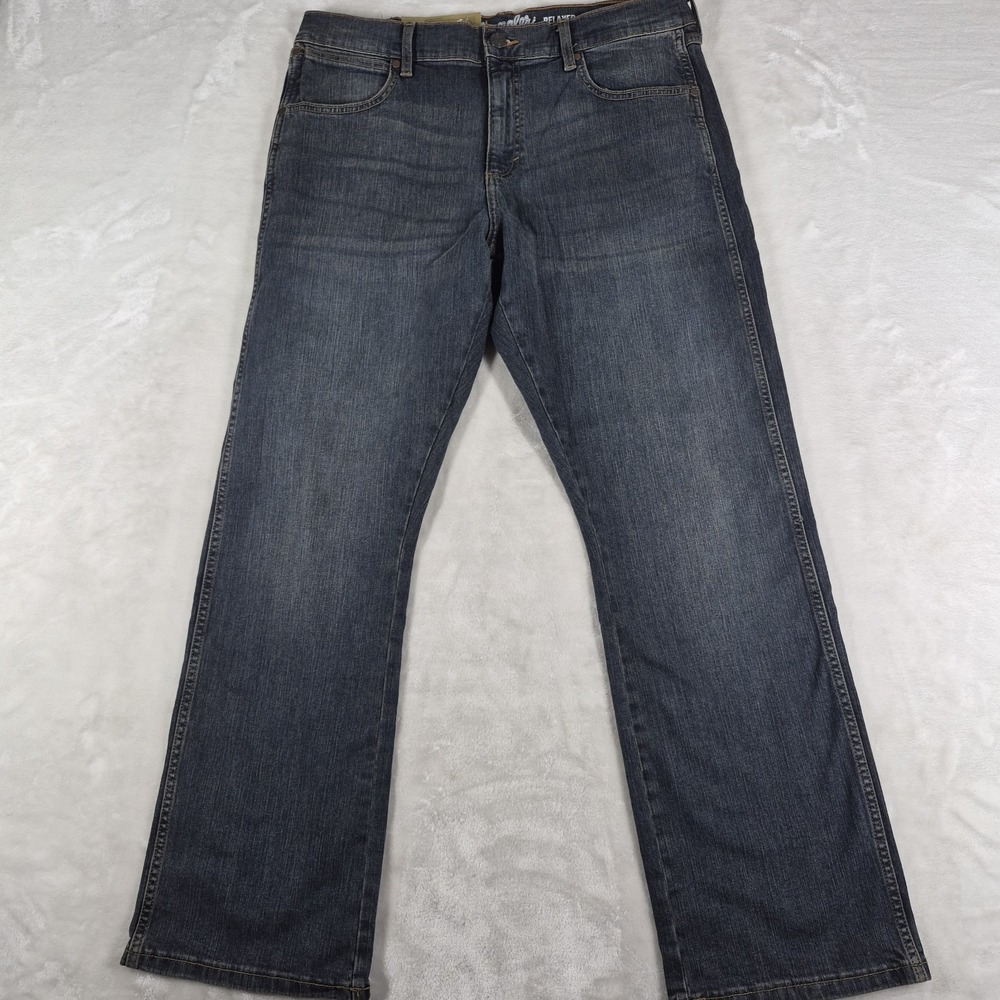 Wrangler Retro Relaxed Boot Jeans Men's 35x32 Blue Denim Workwear Casual NWT